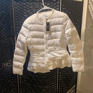 Bebe Womans White Peplum Puffer Vest Size Medium